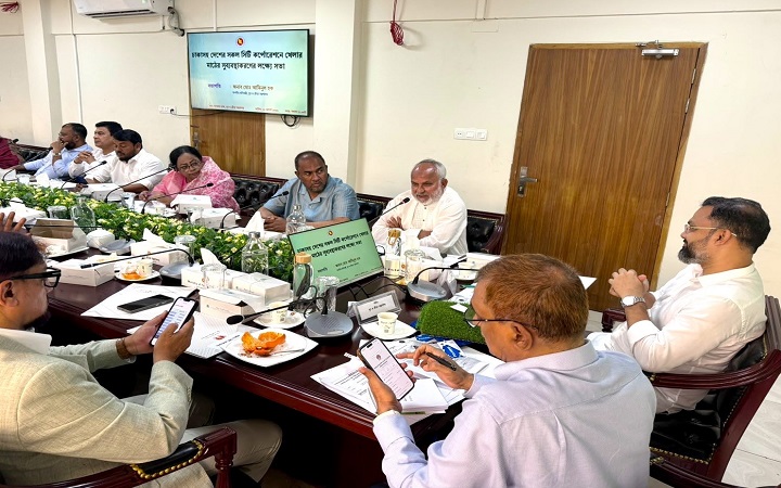 সিলেটের খেলার মাঠ রক্ষায় জোর, ঢাকায় ক্রীড়া অবকাঠামো নিয়ে সভা