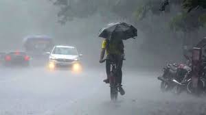 দেশজুড়ে তাপপ্রবাহ, সিলেটে ঝরতে পারে বৃষ্টি