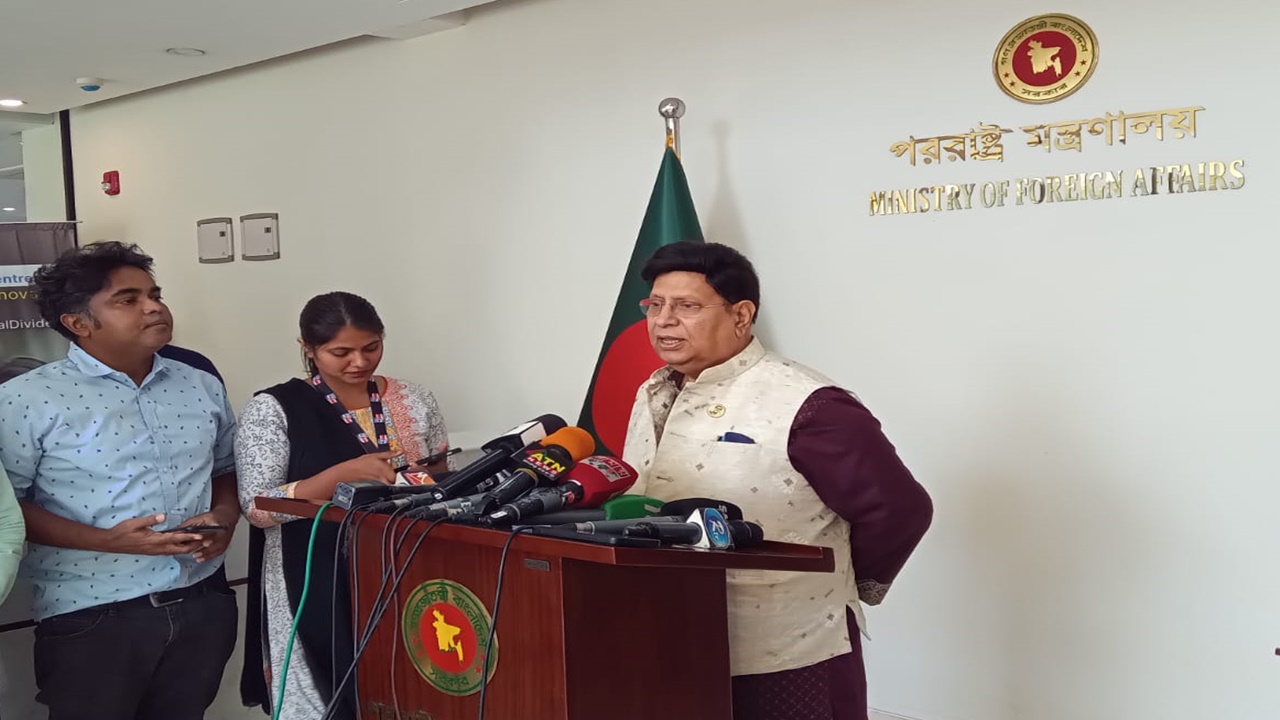 যুক্তরাষ্ট্র স্যাংশনের দেশ : পররাষ্ট্রমন্ত্রী