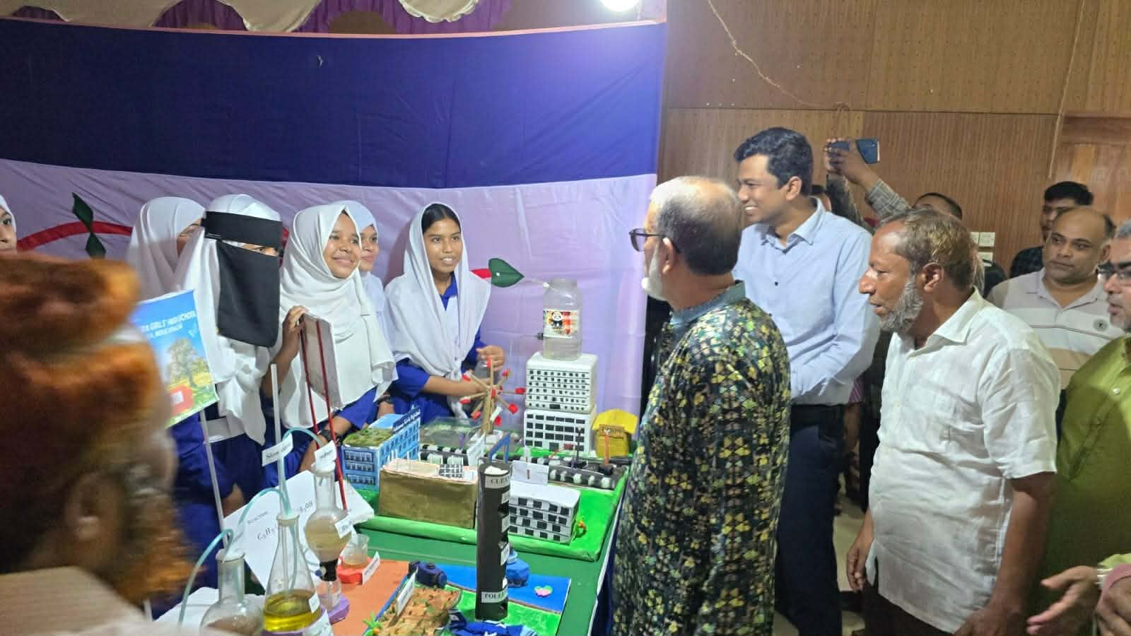 কুলাউড়ায় বিজ্ঞান ও প্রযুক্তি মেলার উদ্বোধন