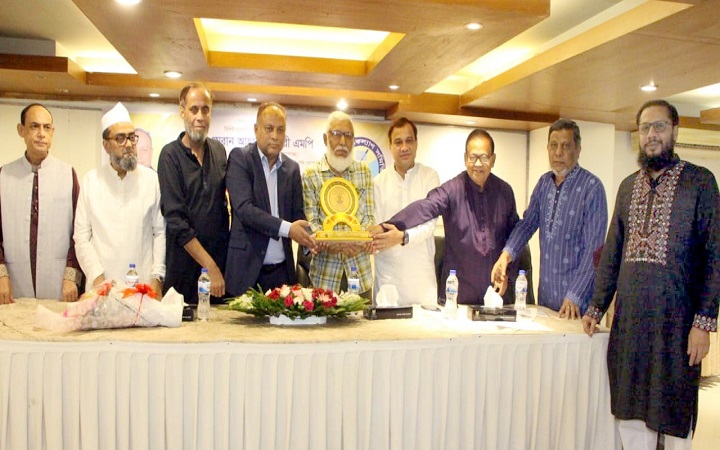 প্রতিটি মানুষের দোরগোড়ায় সেবা পৌঁছে দিতে চাই - এমপি এমরান  চৌধুরী