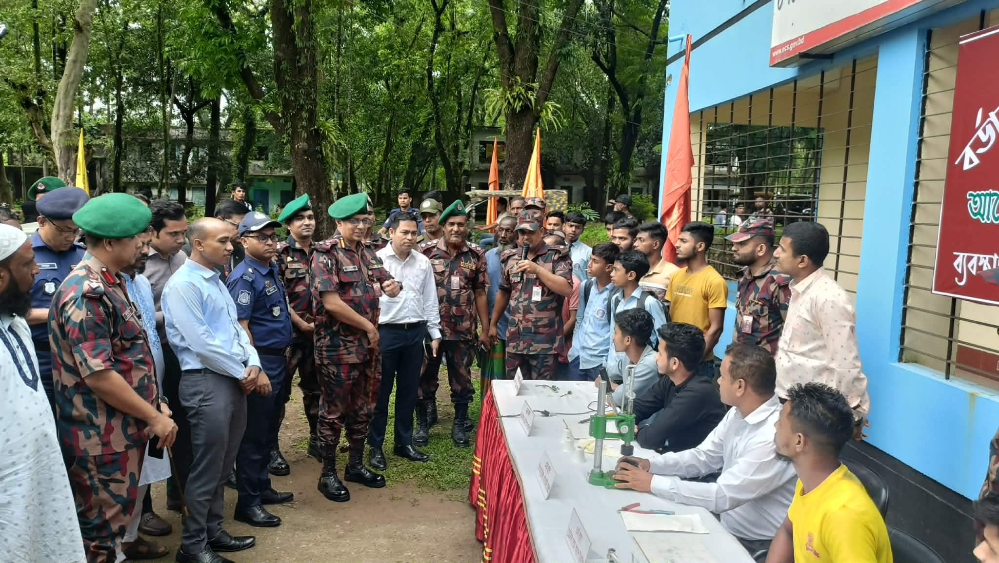 জৈন্তাপুরে বি*জিবির সভা ও ফ্রি চিকিৎসাসেবা