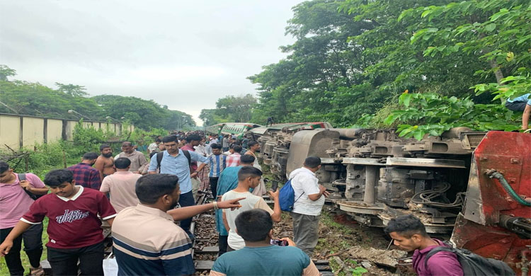 উদয়ন লাইনচ্যুত: দুই তদন্ত কমিটি, দুজন বহিস্কার