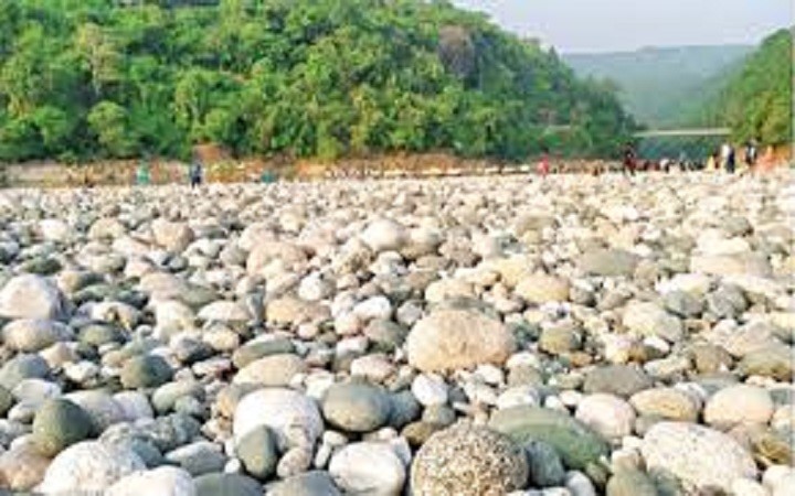পাথর কোয়ারি চালুতে সরকারের ইতিবাচক অবস্থান, মিলেছে  সবুজ সংকেত