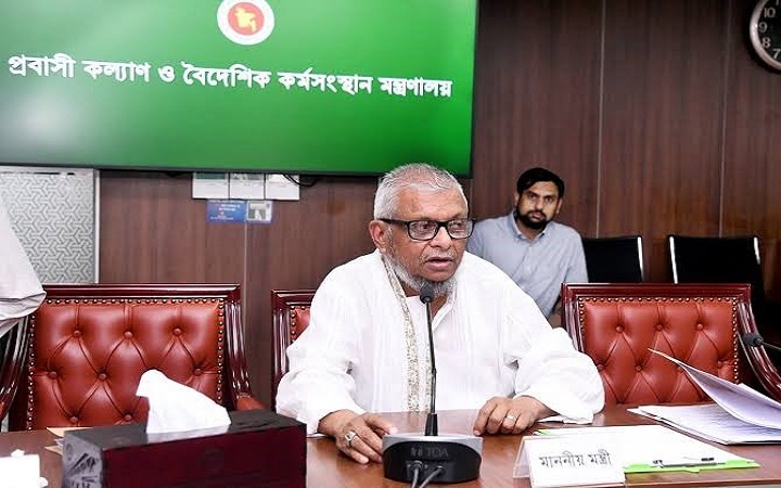 বিদেশে শ্রমিক পাঠাতে নতুন কোনো সিন্ডিকেট করতে দেওয়া হবে না: প্রবাসী কল্যাণমন্ত্রী