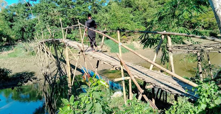 বিশ্বনাথ আশুগঞ্জ বাজার সেতুর অভাবে চরম দু র্ভো গে এলাকাবাসী