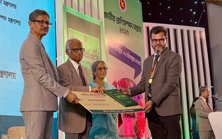 প্রাণিজাত পণ্য উৎপাদনে  স্বর্ণপদক পেল সিলেটের  &lsquo;দুধওয়ালা&rsquo;