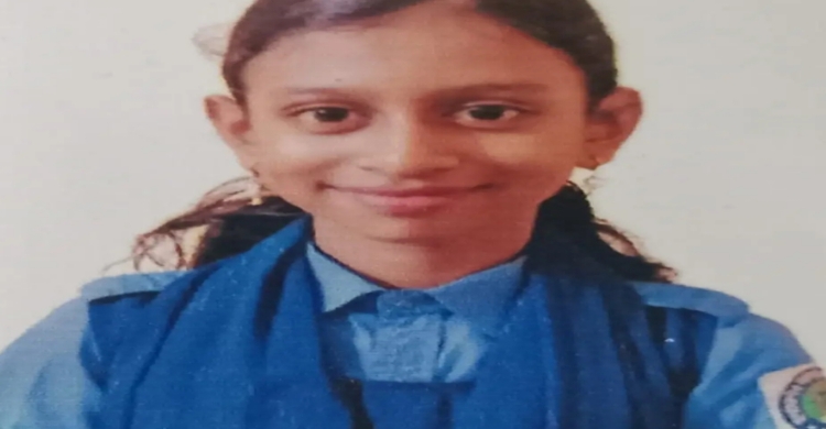 বিশ্বনাথে শিক্ষক দম্পতির মেয়ে ট্যালেন্টপুলে বৃত্তি পেয়েছে