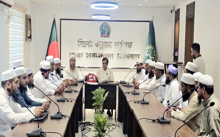 সিউক চেয়ারম্যানের সঙ্গে কোতোয়ালি থানা জমিয়তের মতবিনিময়