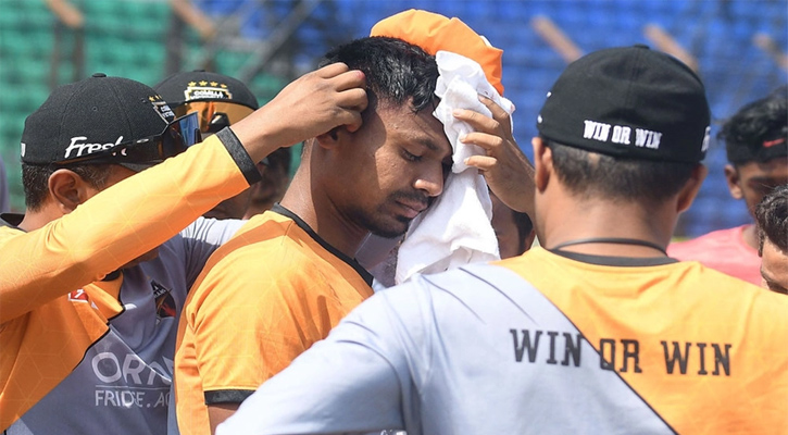 সিটি স্ক্যানে মাথায় ক্ষত পাওয়া যায়নি মোস্তাফিজের
