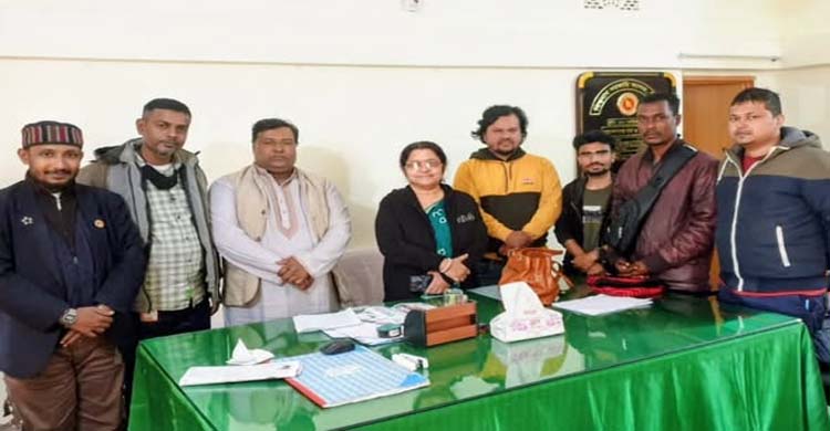 বিশ্বনাথ সরকারি কলেজ অধ্যক্ষ'র সাথে সাংবাদিকদের সৌজন্য সাক্ষাৎ