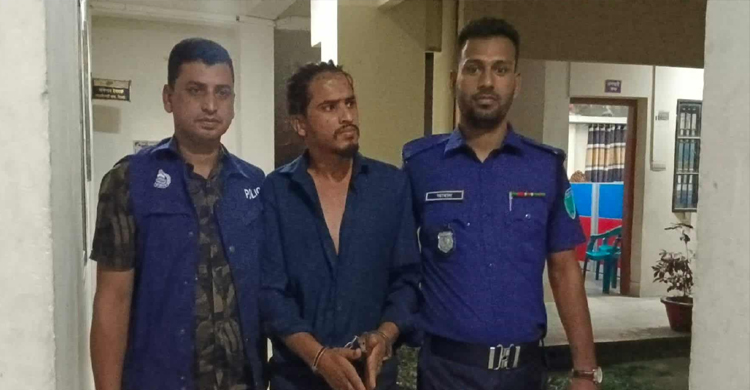 গোয়াইনঘাটে শিশু অপ*হরণকারী সন্দেহে শীর্ষ স ন্ত্রা সী কে আটক করে জনতা