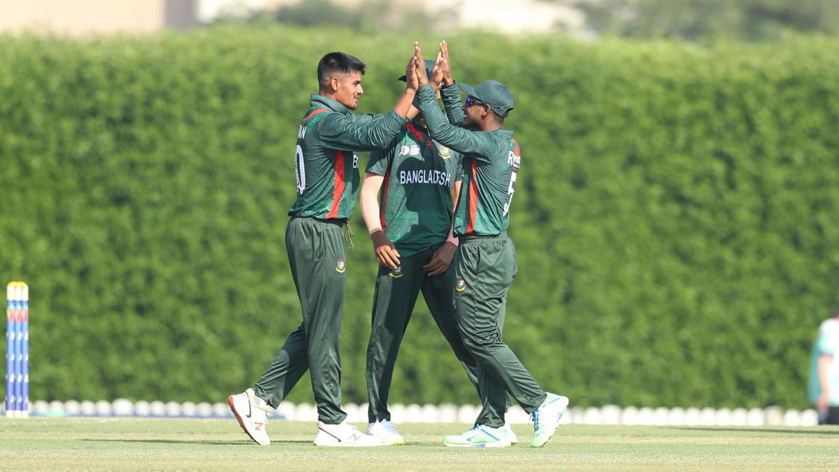 ভারতকে হারিয়ে ফাইনালে বাংলাদেশ