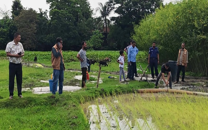 মাধবপুরে অবৈধ মাটি-বালু উ/ত্তোলনবি/রোধী অ/ভিযান, ড্রেজার-পাইপ ধ্বং/স