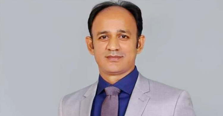 নির্বাচনী পোস্টারে বঙ্গবন্ধুর ছবি, ব্যারিস্টার সুমনকে শোকজ