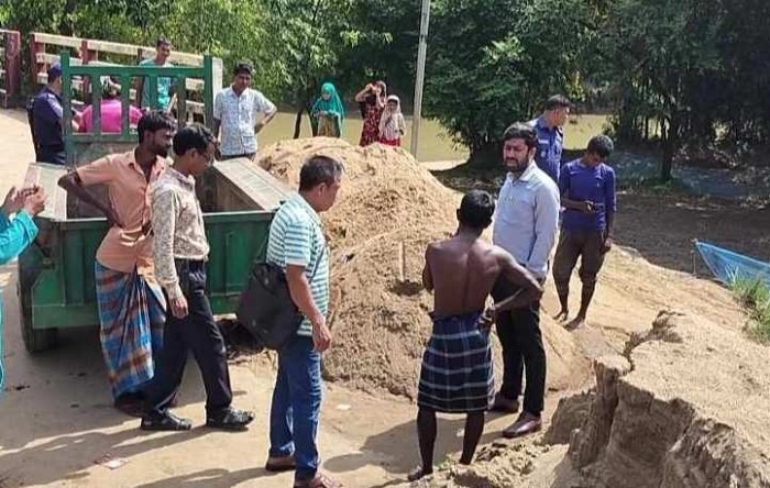 দোয়ারাবাজারে অবৈধভাবে বালু উত্তোলনের দায়ে ৫০ হাজার টাকা জরিমানা 