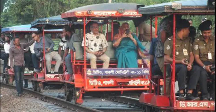সরকারি সফরে সচিব সঙ্গে স্ত্রী, সমালোচনা