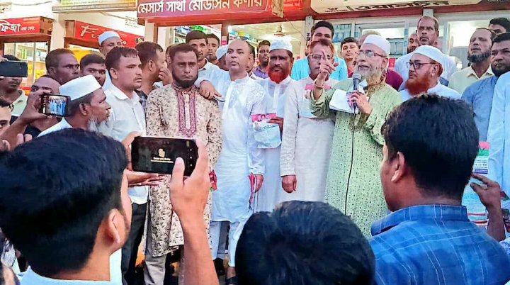 তারেক রহমানের ৩১ দফাকে ঘিরে দেশের মানুষ স্বপ্ন দেখতে শুরু করেছে: হাকিম চৌধুরী