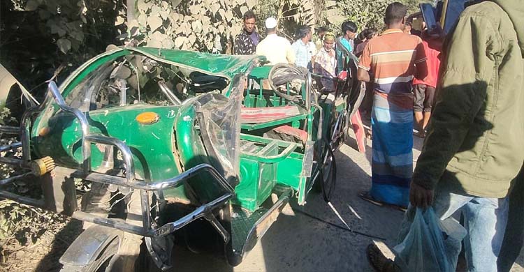 জৈন্তাপুরে অটোরিকশা ও ট্রাকের মুখোমুখি সং ঘ র্ষে শিশুসহ পাঁচজন আ হ ত