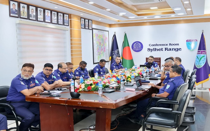 অপ*রাধ প্রতি*রোধে গুরুত্বপূর্ণ নির্দে*শনা দিলেন ডিআইজি মুশফেকুর রহমান