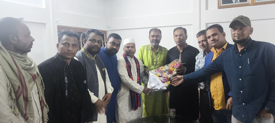 জগন্নাথপুর প্রেসক্লাবের সঙ্গে এমপি কয়ছর আহমেদের মতবিনিময়