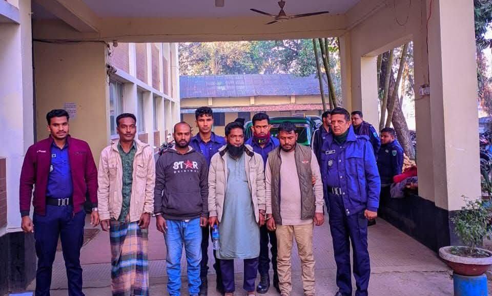 কোম্পানীগঞ্জে আওয়ামী লীগ ও যুবলীগ নেতাসহ গ্রে*প্তার ৪