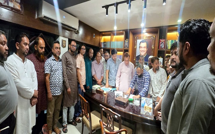 দলের ভাবমূর্তি রক্ষায় পদ ছাড়লেন ওয়ার্ড বিএনপির সাধারণ সম্পাদক রুমান