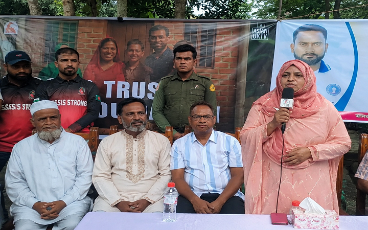 প্রয়াত সাংবাদিক হারুন রশিদের স্মরণে অসহায় পরিবারের জন্য পাকা ঘর নির্মাণ
