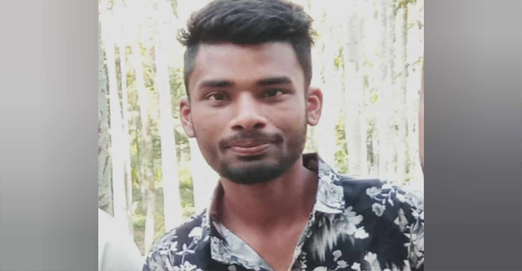 জৈন্তাপুরে সী মা ন্ত এলাকায়  নৌকা ডুবিতে পাথর শ্রমিক নিঁ খো জ 