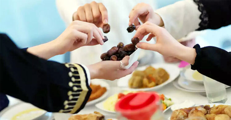 ইফতারে যেসব খাবার আপনাকে সুস্থ রাখবে পুরো রমজান