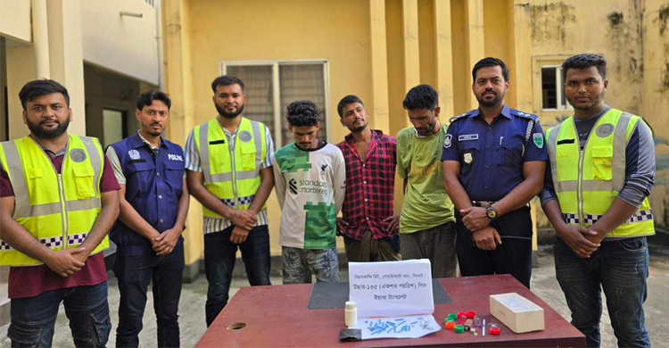 গোয়াইনঘাটে ১৩৫ পিস ই-য়াবাসহ গ্রে ফ তার ৩
