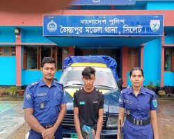 জৈন্তাপুরে পিকআপসহ ৩০ বস্তা ভারতীয় চিনি জব্ধ : আটক ১  