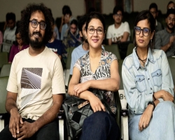 ‘আদিম’ দেখলেন জয়া আহসান