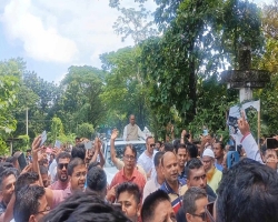 শত্রুরা ঐক্যবদ্ধ হয়ে দেশকে অন্ধকারের দিকে ঠেলে দিতে চায়:  এমপি মানিক