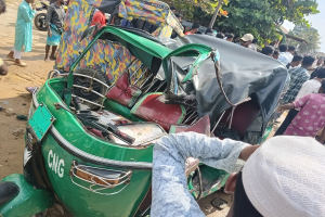 কোম্পানীগঞ্জে ট্রাক্টরের চা*পায় পর্যটক নি*হত, আ*হত ৫