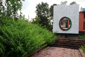 বিশ্বনাথে অযত্ন অবহেলায় পড়ে আছে মুক্তিযু*দ্ধ স্মৃতিসৌধ