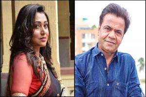 অভিনেত্রীকে আ প ত্তি ক র স্পর্শের পর রাজপালকে থা প্প ড়
