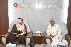 সৌদি-সিলেট ফ্লাইট চালুর  আহ্বান প্রবাসীকল্যাণ মন্ত্রীর