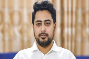 সব ধর্মের মানুষের সমান অধিকার নিশ্চিত করতে হবে: নাহিদ ইসলাম সব ধর্মের মানুষের সমান অধিকার নিশ্চিত করতে হবে: নাহিদ ইসলাম