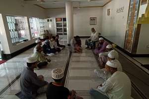 ৭ শহীদের স্মরণে গোলাপগঞ্জে কুরআন খতম ও দোয়া মাহফিল ৭ শহীদের স্মরণে গোলাপগঞ্জে কুরআন খতম ও দোয়া মাহফিল