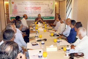 চা শ্রমিকদের ন্যায্য মজুরী তাদেরকে পরিশোধ করতে হবে