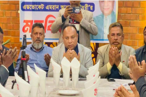 গোলাপগঞ্জে সাংবাদিকদের সঙ্গে ধানের শীষের প্রার্থী এমরান চৌধুরীর মতবিনিময় ও দোয়া মাহফিল