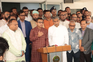 রমজানে বাজার স্থিতিশীল রয়েছে: সিলেটে বাণিজ্যমন্ত্রী