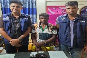 মাধবপুরে সাড়ে ৯ শতাধিক ইয়াবাসহ যুবক আ ট ক মাধবপুরে সাড়ে ৯ শতাধিক ইয়াবাসহ যুবক আ ট ক