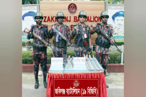 জৈন্তাপুরে এয়ারগান দেশীয় অ স্ত্র সহ ১৬ লাখ টাকার চোরাচালানী পণ্য জব্দ