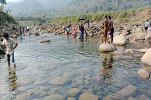 যান্ত্রিক কোলাহল মুক্ত স্বচ্ছ জল রাশি সবুজ অরণ্যের সাহচার্য পেতে উৎমাছড়া অন্যতম