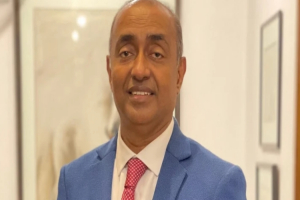 জ্বালানি তেল সংকট ইস্যুতে ক ঠো র বার্তা দিলেন আইনমন্ত্রী