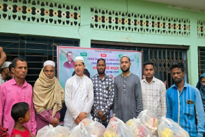 তোয়াকুলে ছাত্রদলের আহবায়ক সাহেদ আহমদের পক্ষ থেকে ঈদ উপহার বিতরণ