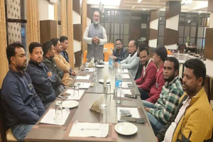 সাংবাদিকদের সঙ্গে মতবিনিময়: কোম্পানীগঞ্জ প্রেসক্লাবের সন্ধ্যাকালীন আড্ডা