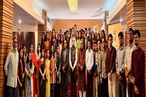 শিক্ষা বাংলাদেশ ও ভারতের মধ্যে বন্ধুত্ব সুদৃঢ় করার শক্তিশালী মাধ্যম : এমপি এমরান চৌধুরী শিক্ষা বাংলাদেশ ও ভারতের মধ্যে বন্ধুত্ব সুদৃঢ় করার শক্তিশালী মাধ্যম : এমপি এমরান চৌধুরী